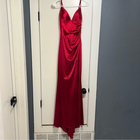 B Darlin Elegant Red Maxi Dress - Picture 1 of 6